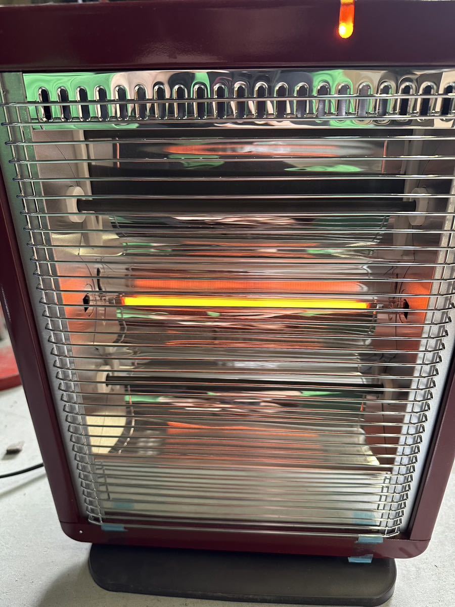 遠赤外線DUOヒーター　Aladdin アラジン 暖房器具 通電確認済 AEH-GS100N 赤　2015年製_画像1