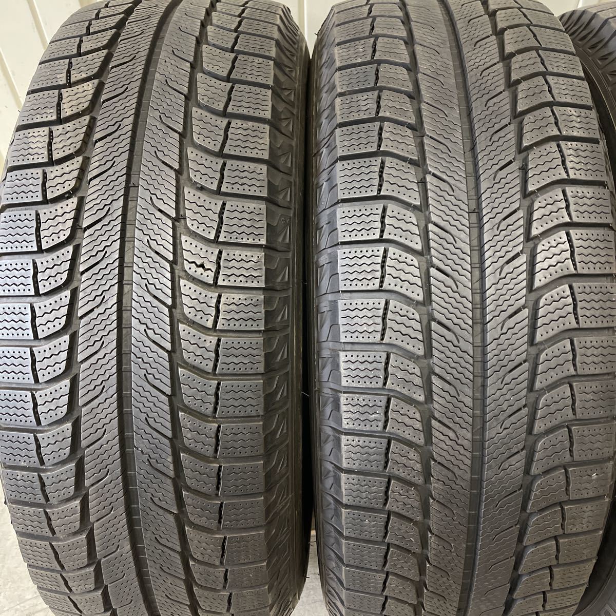 スタッドレスタイヤ4本セット　265/70R17 ミシュラン　X-ICE 2015年製　バリ溝_画像4