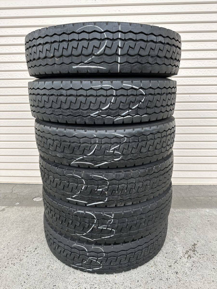 送料無料　BRIDGESTONE ECOPLA M812 195/85R16 114/112N LT 23年4本　22年1本　21年1本　6本セット