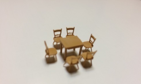 Preiser プライザー HO 1/87 Table & 6 chairs テーブル と イス 未塗装 未組立 ミニチュア フィギュア ジオラマ_画像は組立例です