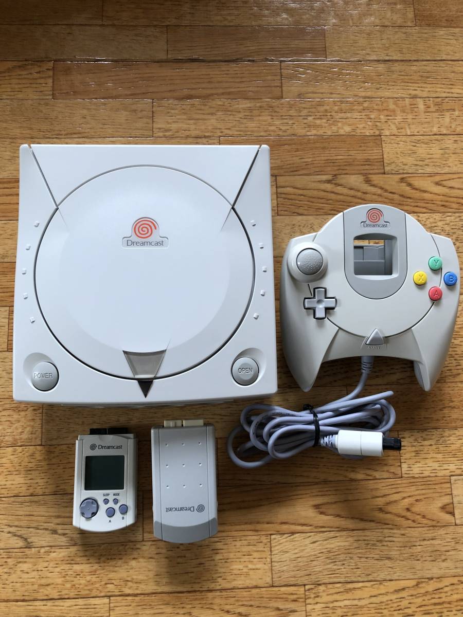 【美品】DC ドリームキャスト 本体 HKT-3000　SEGA　セガ Dreamcast_画像1