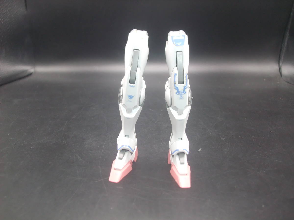 1/100 ダブルオーガンダム 両足 機動戦士ガンダムOO ジャンク パーツ _画像1