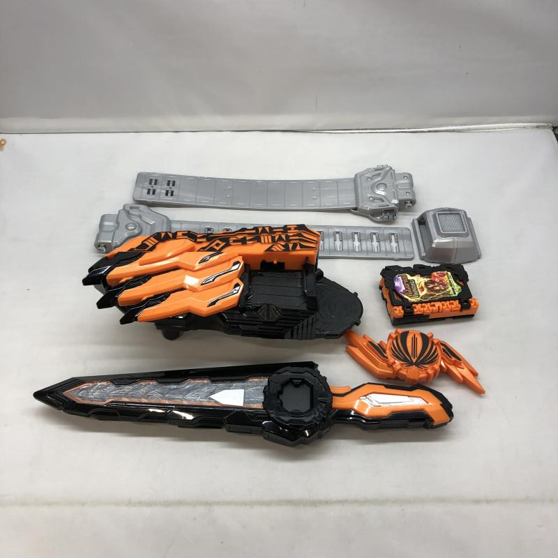 【中古】バンダイ 変身ベルト DX無銘剣虚無＆覇剣ブレードライバー 仮面ライダーセイバー/聖刃 開封品[240097187653]_画像4