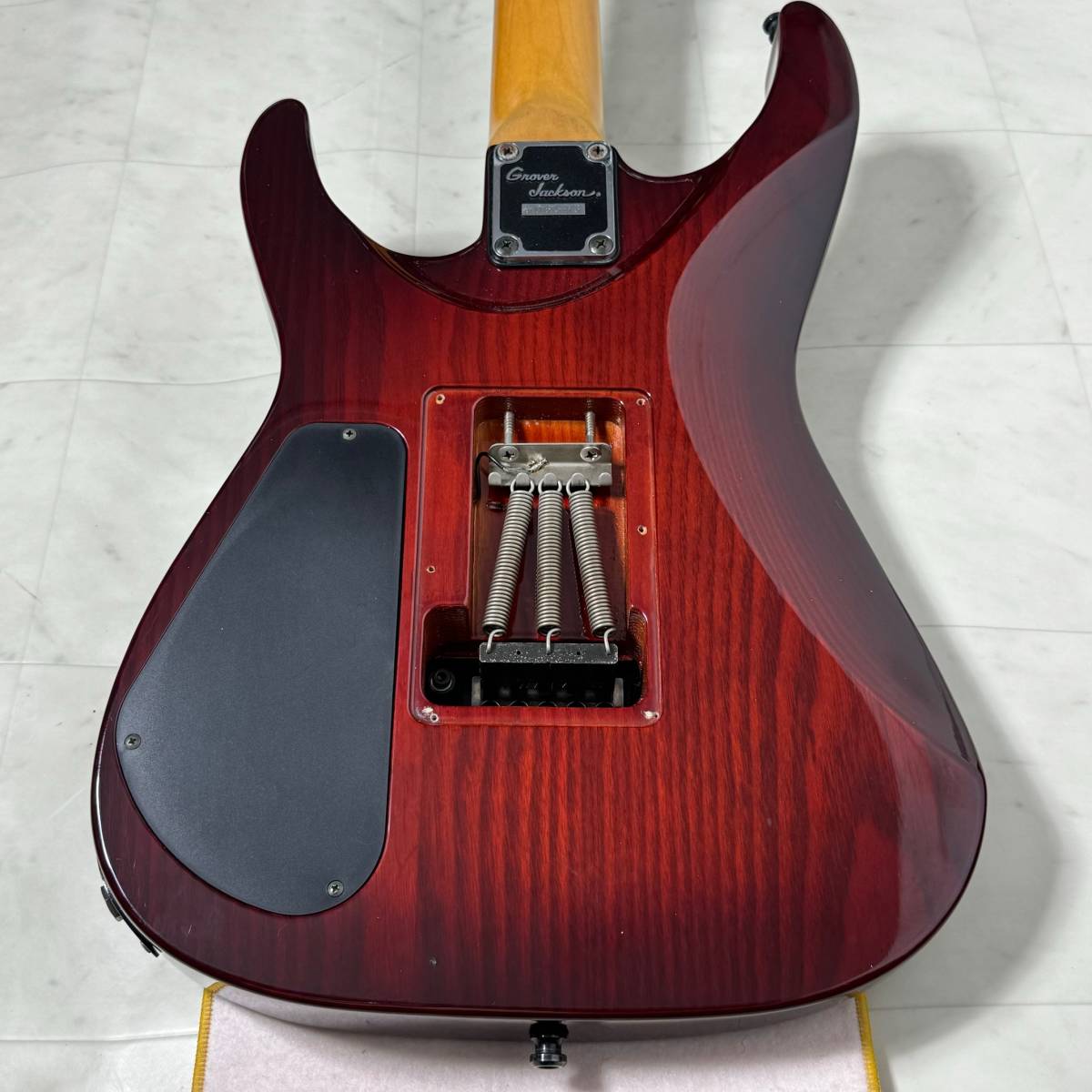 Yahoo!オークション - 日本製 Grover Jackson FU.P70 エレキ Yahoo!オークション - 日本製 Grover Jackson FU.P70 エレキ