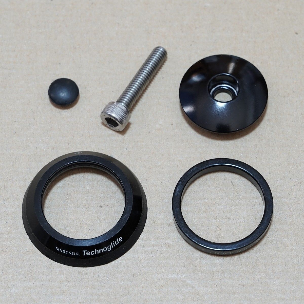 タンゲ TANGE トップカバー 1-1/8 TG36IS22 / cannondale 5mm タンゲ TANGE トップカバー 1-1/8 TG36IS22 / cannondale 5mm