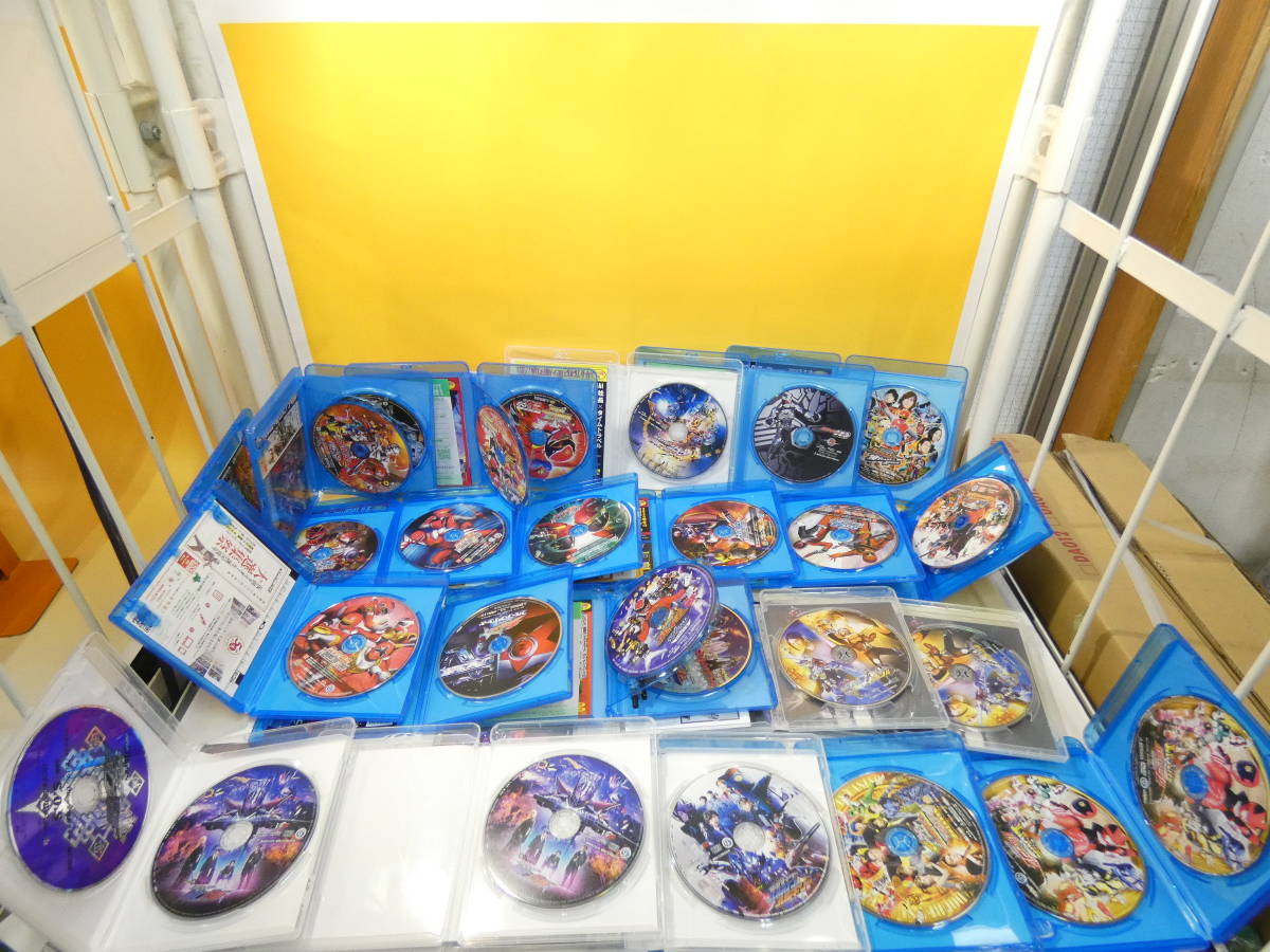 【ジャンク扱い】　特撮関連まとめて①　スーパー戦隊ヒーローシリーズ　仮面ライダーシリーズ　Blu-ray　DVDまとめて53点　A　S581　 _画像3