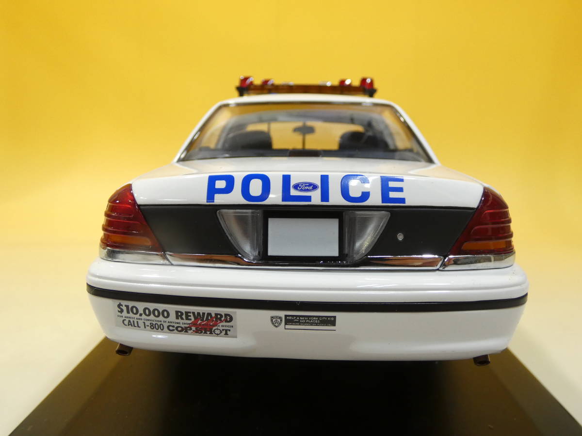 ミニカー】オートアート 1/18 FORD CROWN VICTORIA POLICE NYPD ミニカー】オートアート 1/18 FORD CROWN VICTORIA POLICE NYPD