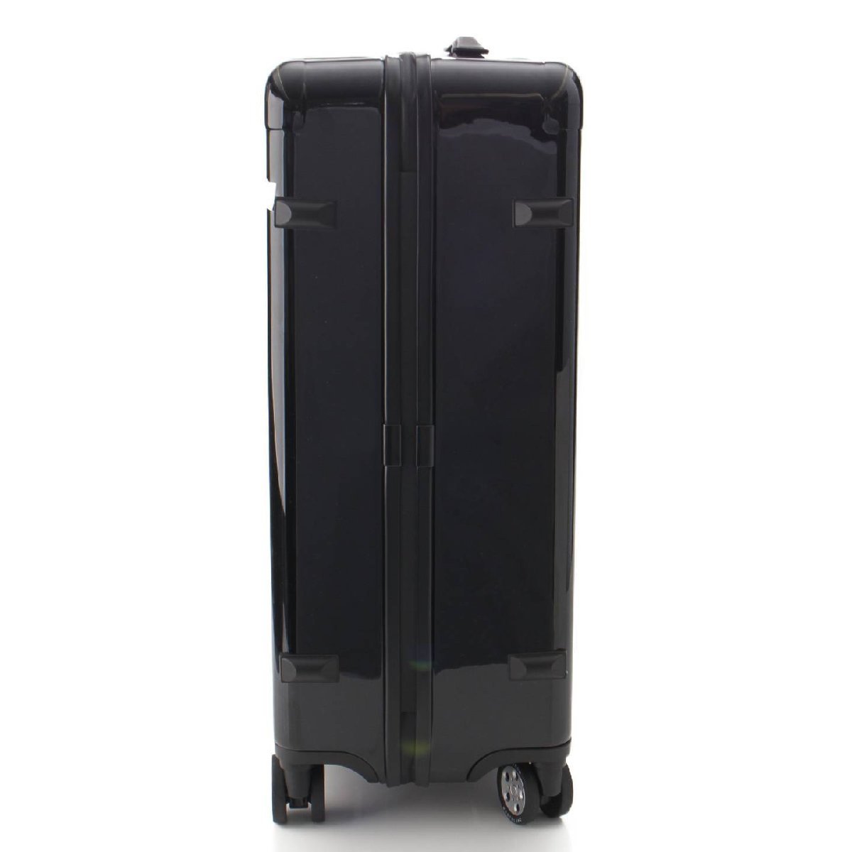【モンブラン】Mont Blanc ライトキャビン トローリー 4輪 キャリーケース 126667 ブラック 【中古】【正規品保証】198030 【モンブラン】Mont Blanc ライトキャビン トローリー 4輪 キャリーケース 126667 ブラック 【中古】【正規品保証】198030