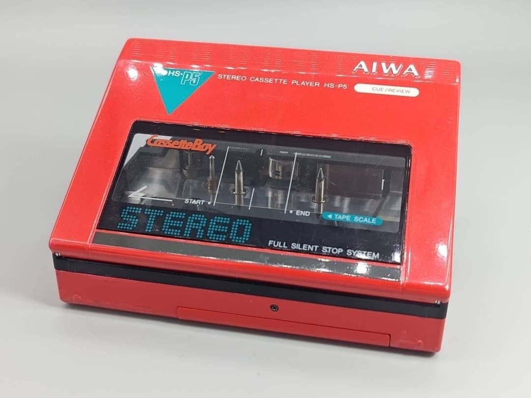 ★ AIWA HS-P5 RED CASSETTE BOY ★ アイワ カセットプレーヤー カセットボーイ【動作確認済み】_画像3