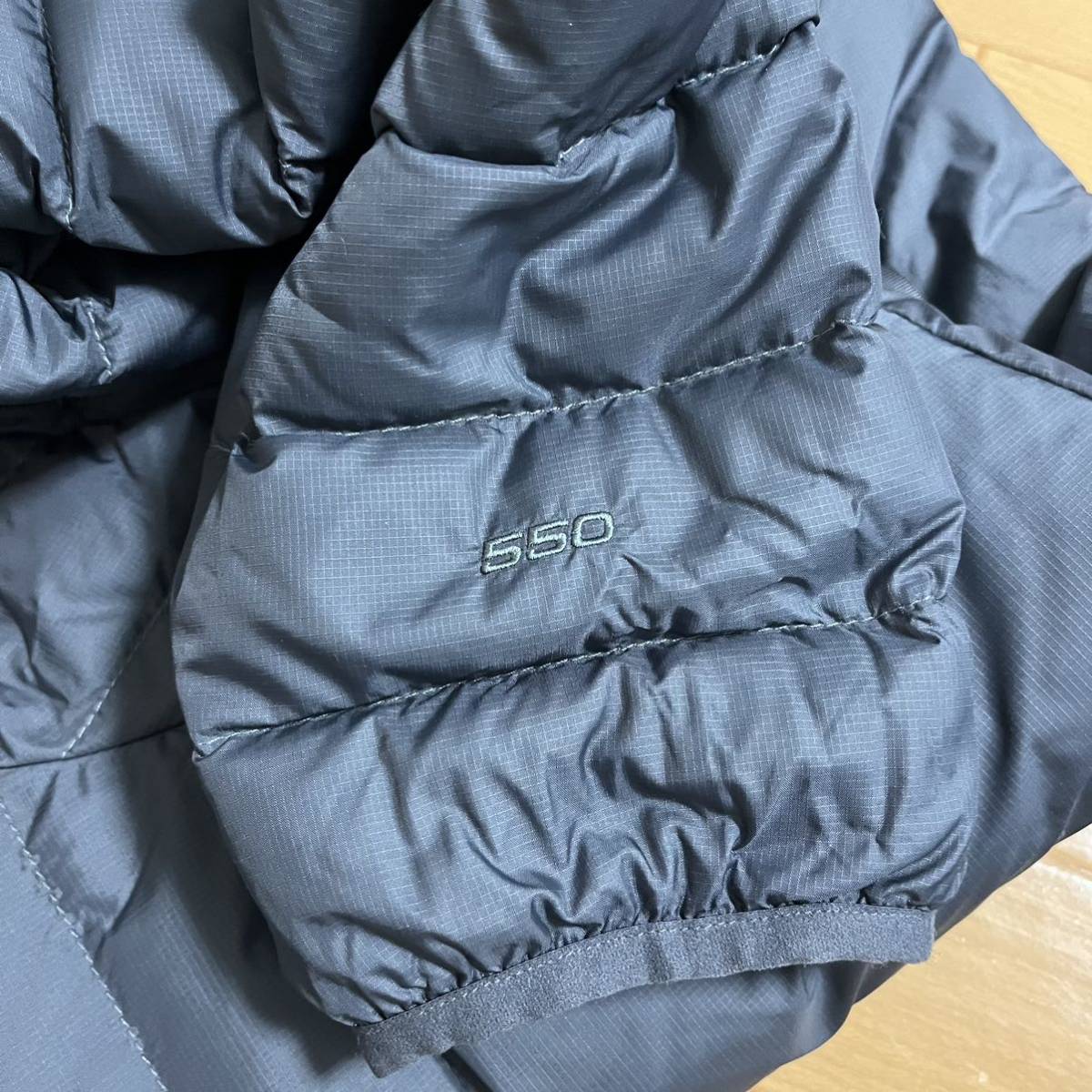 ノースフェイス ダウンジャケット L グレー　海外モデル　THE NORTH FACE ナイロン 新品同様_画像5