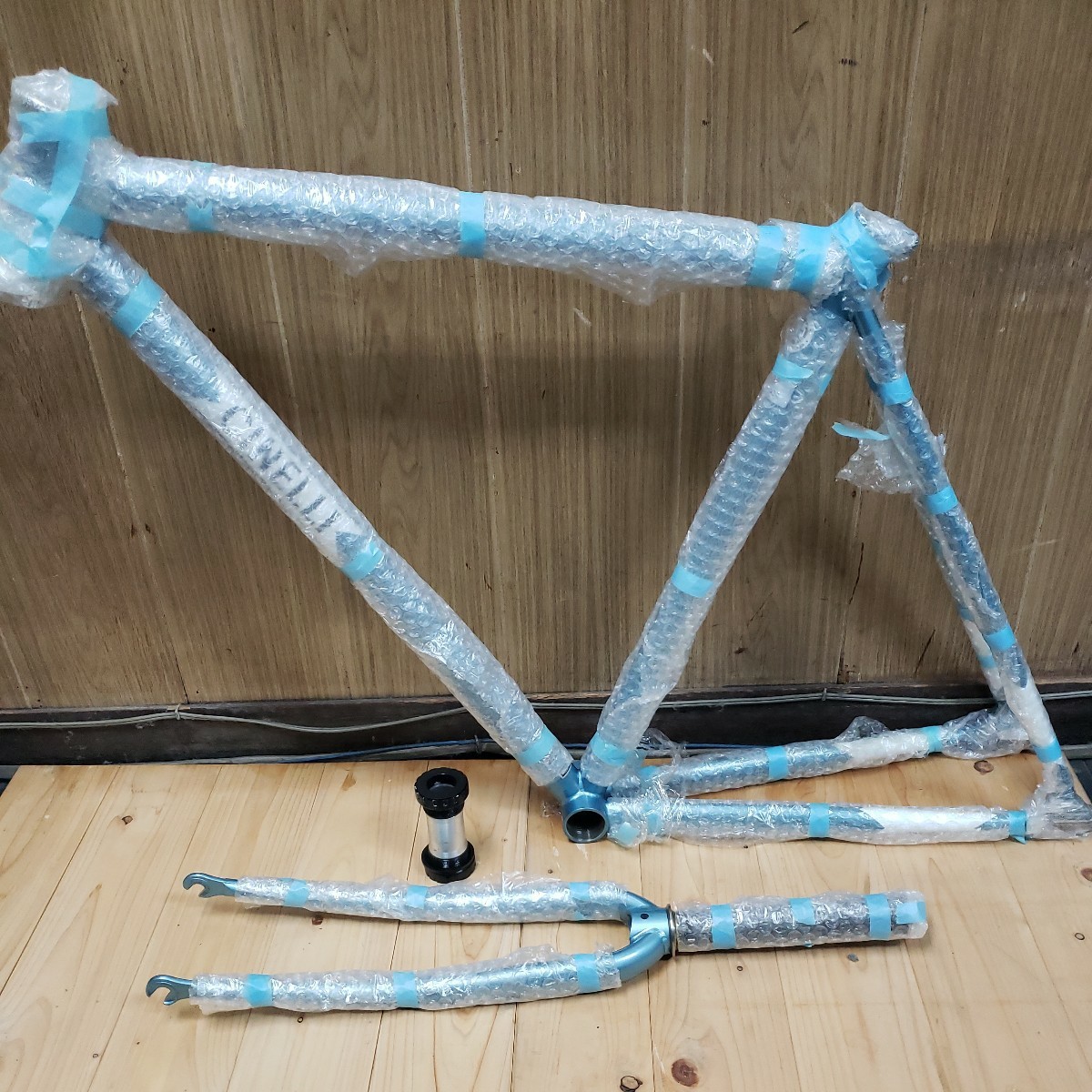 送料込み 美品 Cinelli チネリGAZZETTA ガゼッタ フレーム 送料込み 美品 Cinelli チネリGAZZETTA ガゼッタ フレーム