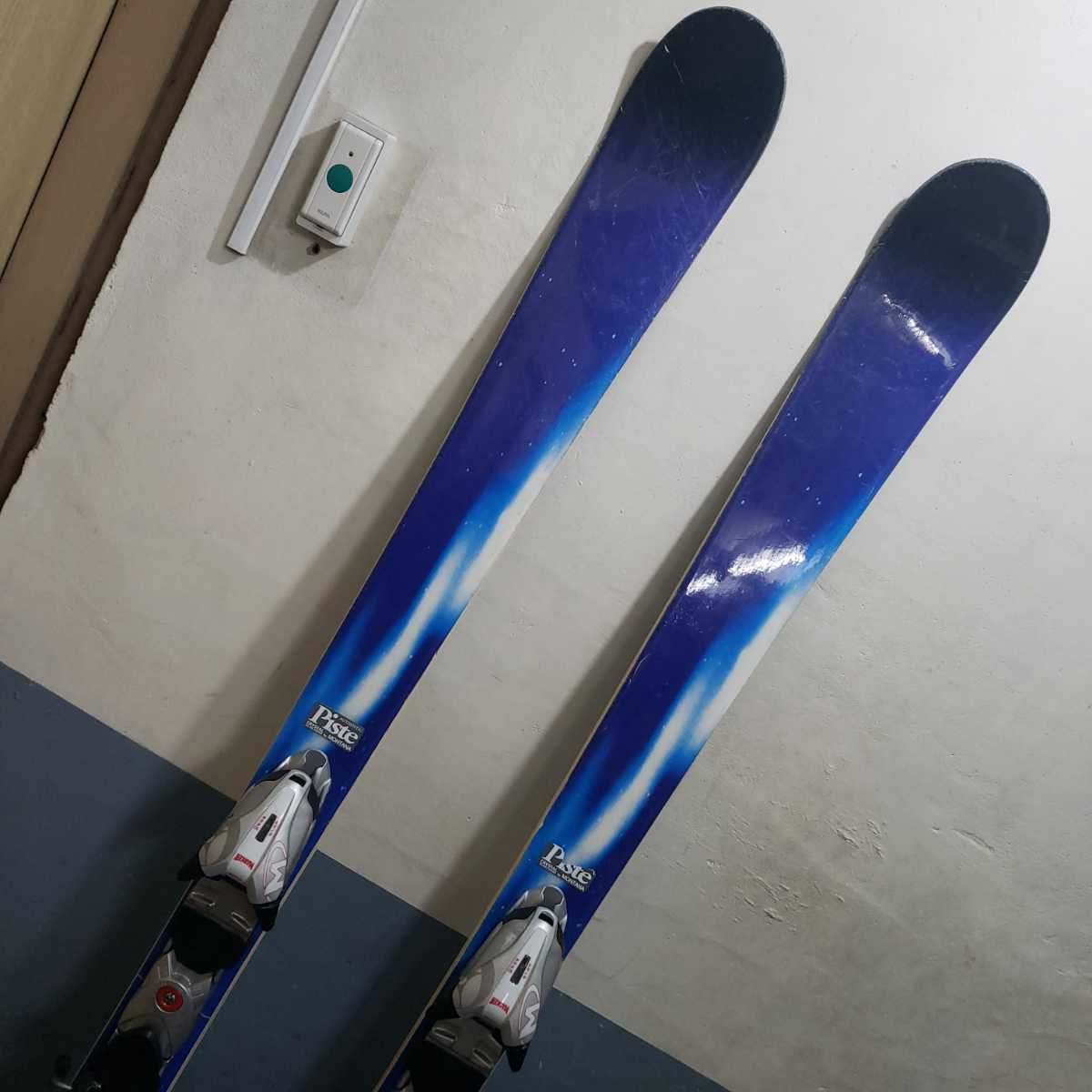 送料込み OGASAKA 160cm フルチューンナップ済み1万程度 Powder 送料込み OGASAKA 160cm フルチューンナップ済み1万程度 Powder