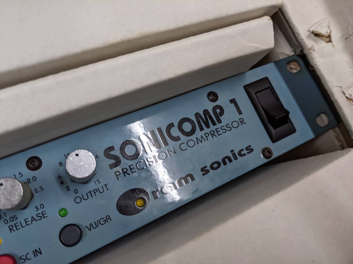 oram sonics SONICOMP 1 アメリカ仕様110v 2chおよび二刀流コンプ！カッコいい：）_画像9