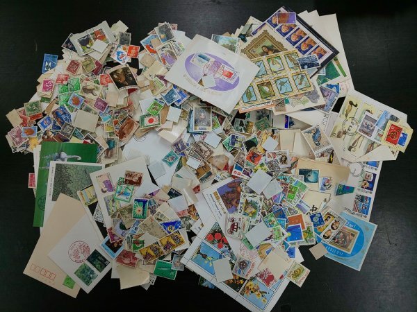 0105F50 外国切手　日本切手　切手趣味週間　モンゴル　アメリカ　郵便はがき等　使用済みバラまとめ　約389ｇ_画像3