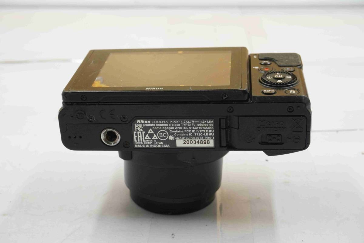 Nikon COOLPIX A900 コンパクトデジタルカメラ 動作未確認 ジャンク扱い 部品取り_画像9