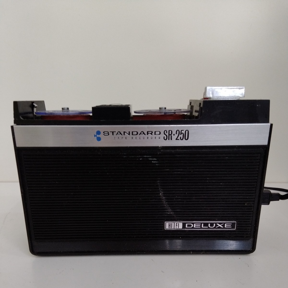 【長期保管】【当時物】【ジャンク品】STANDARD テープレコーダー SR・250の画像1