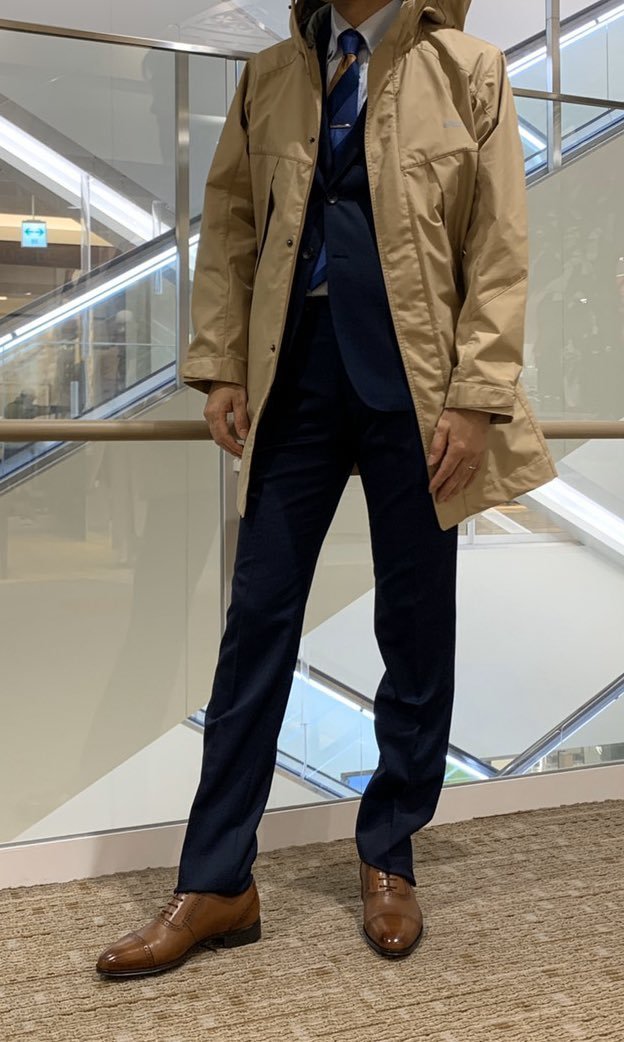 【史上最も激安】 マーモット×P.F.SA ナイロンフーディジャケット Factory 定価31900円 Suit MARMOT×Perfect ベージュ Mサイズ 男性用
