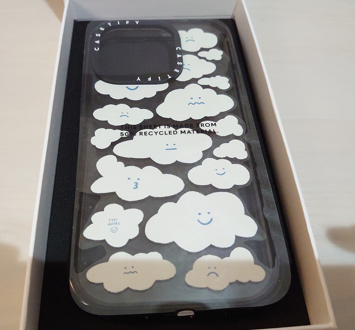 新品未使用☆定価8,100円 CASETiFY インパクト iPhone 15 Pro ケース MIL規格(4x MIL-STD-810G) 雲柄 Cute Clouds クリア ブラック Impact_画像10