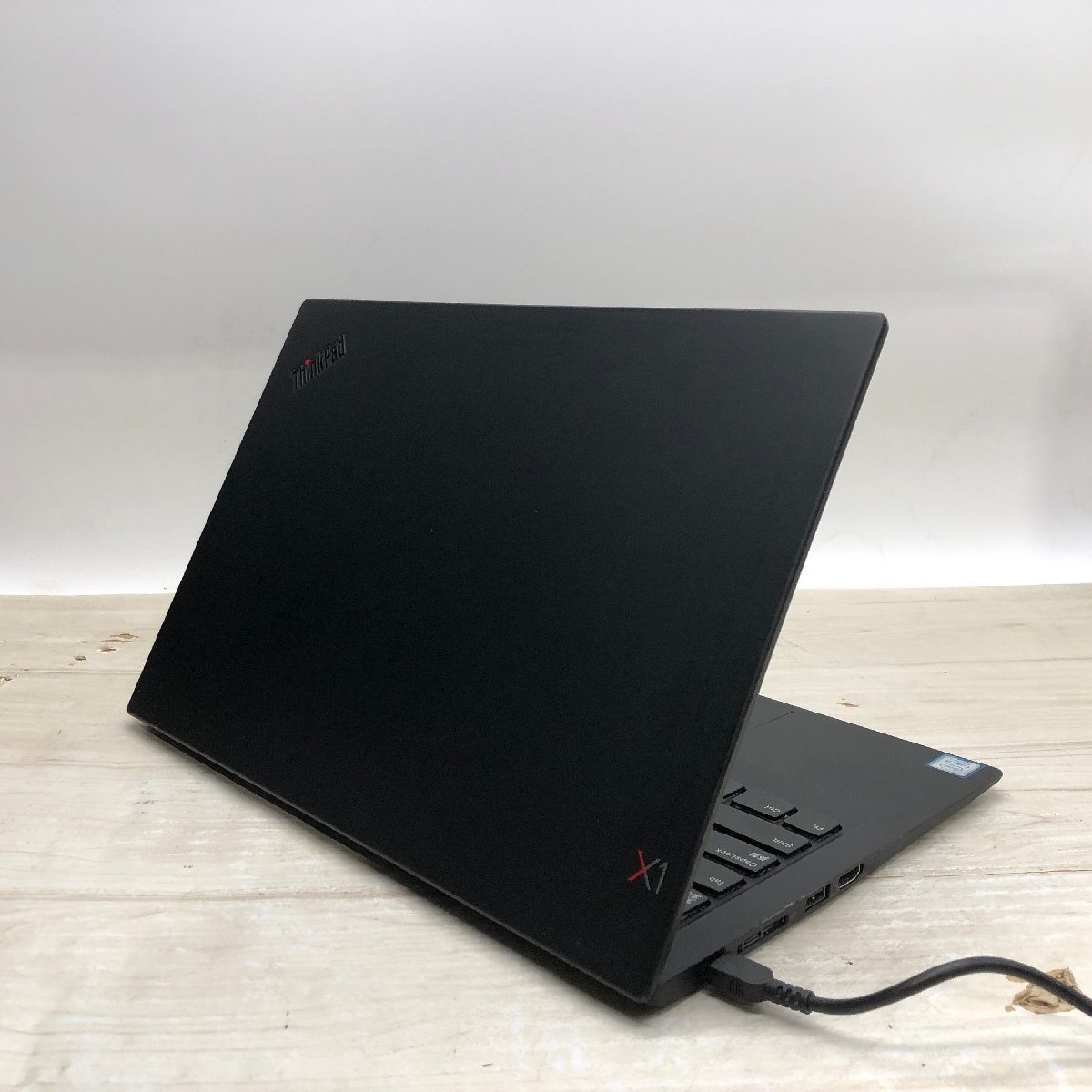 【難あり】 Lenovo ThinkPad X1 Carbon 20KG-A00SJP Core i5 8250U 1.60GHz/8GB/256GB(NVMe) 〔A0626〕_画像9