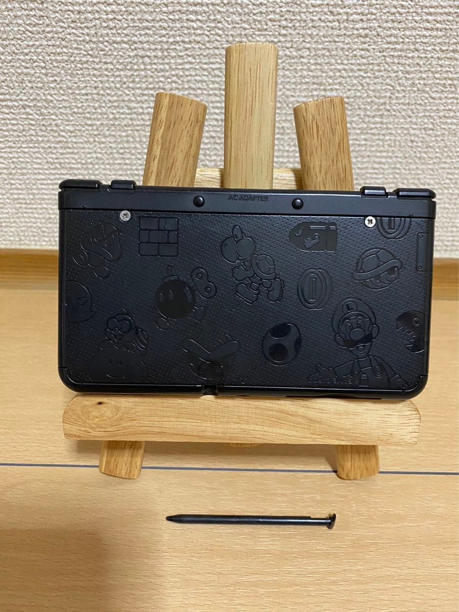 newニンテンドー3DS本体 きせかえプレート ブラック マリオ newニンテンドー3DS本体 きせかえプレート ブラック マリオ