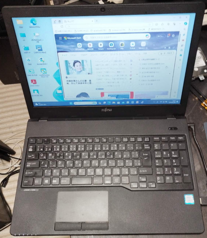 速い！LIFEBOOK A359/CPU i3-8130U/8GB/SSD240GB/DVDマルチ/カメラ/Win11 Pro/MSOffice2010/Bluetooth/Wi-Fi/カードリーダー/現状中古品_画像1