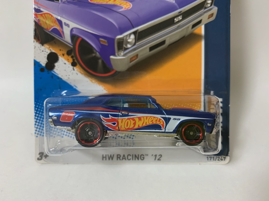 ☆Hot Wheels HW RACING ’12【’68 NOVA 色違い２台セット】CHEVROLET/シボレー/ノバ/ホットウィール 1/64（未開封）☆_画像3