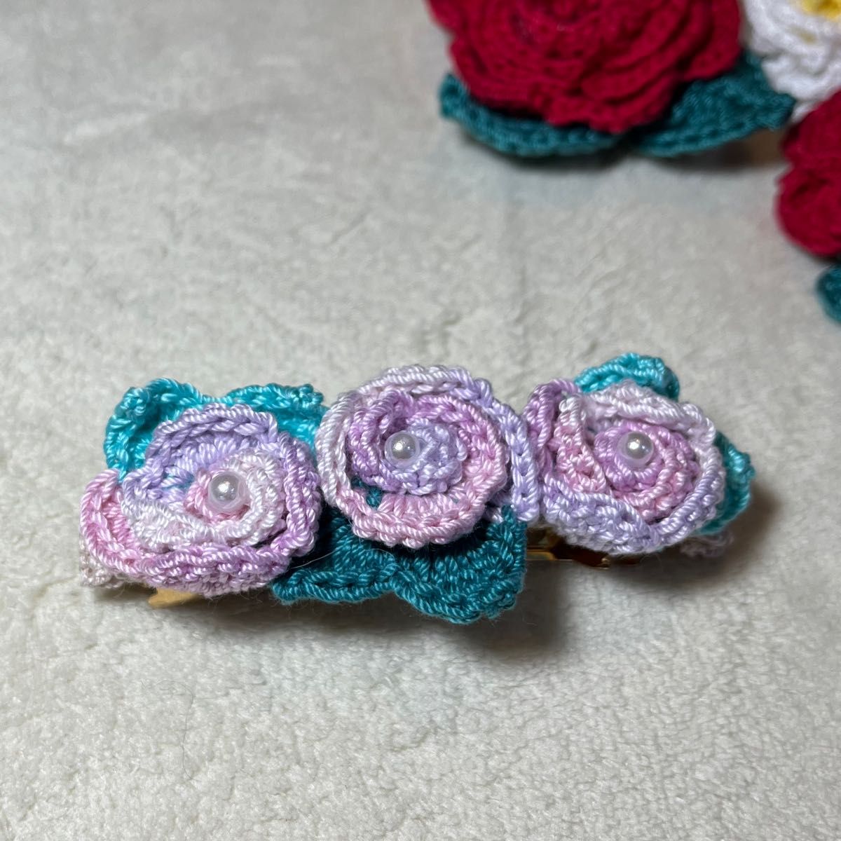 バレッタ　レースの花　ピンク　ハンドメイド　手編み