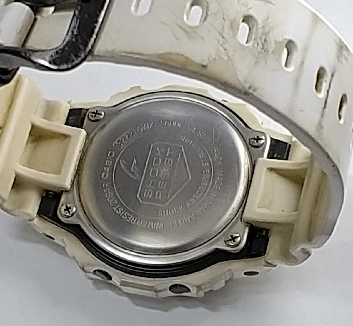 ジャンク 腕時計 CASIO G-SHOCK TOUGH-SOLAR MULTI-BAND6 GWX-5600C 20Bar ホワイト 純正バンド _画像7