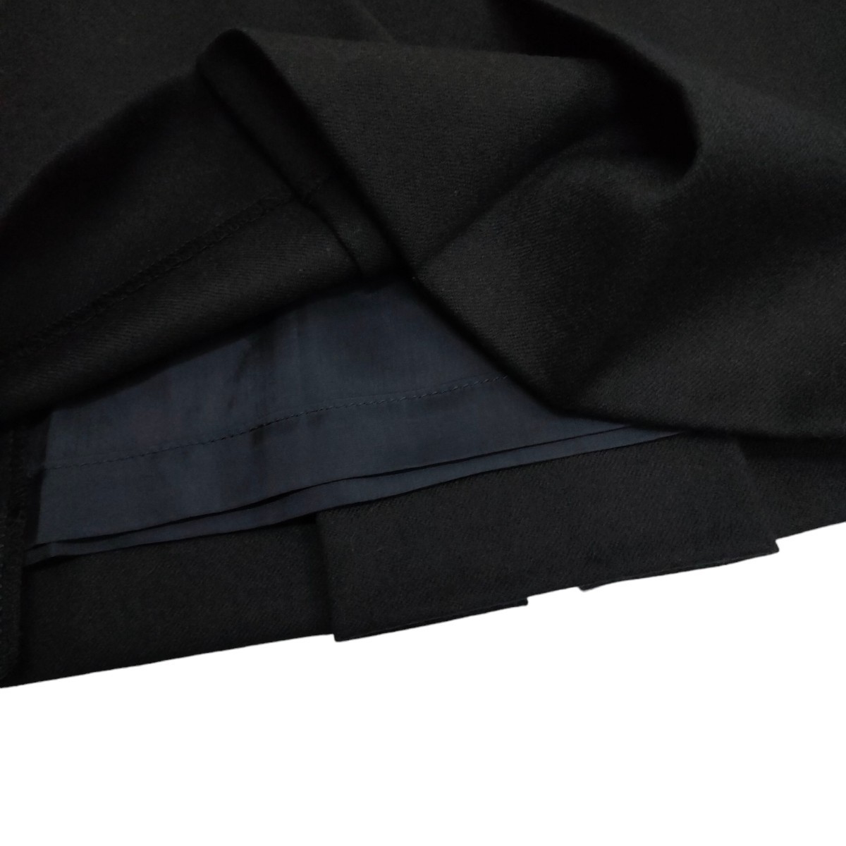 Christian Dior /クリスチャンディオール レディース ウール100% ミモレ丈スカート ブラック LLサイズ ほぼ未使用品 I-3419_画像4