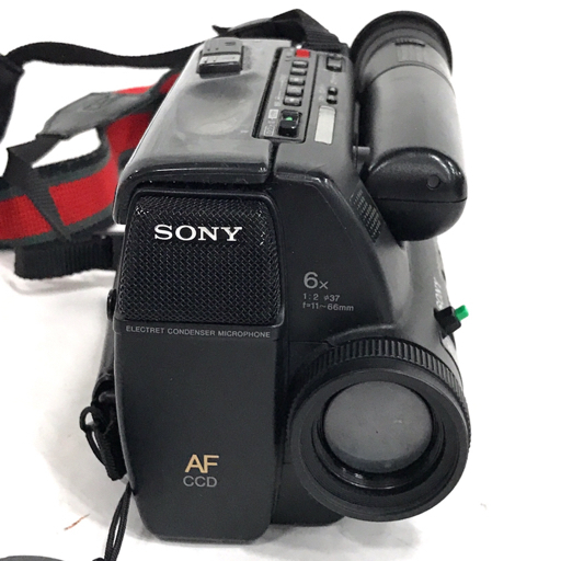 SONY Handycam CCD-TR55 ビデオカメラ Video8 ソニー ハンディカムの画像2