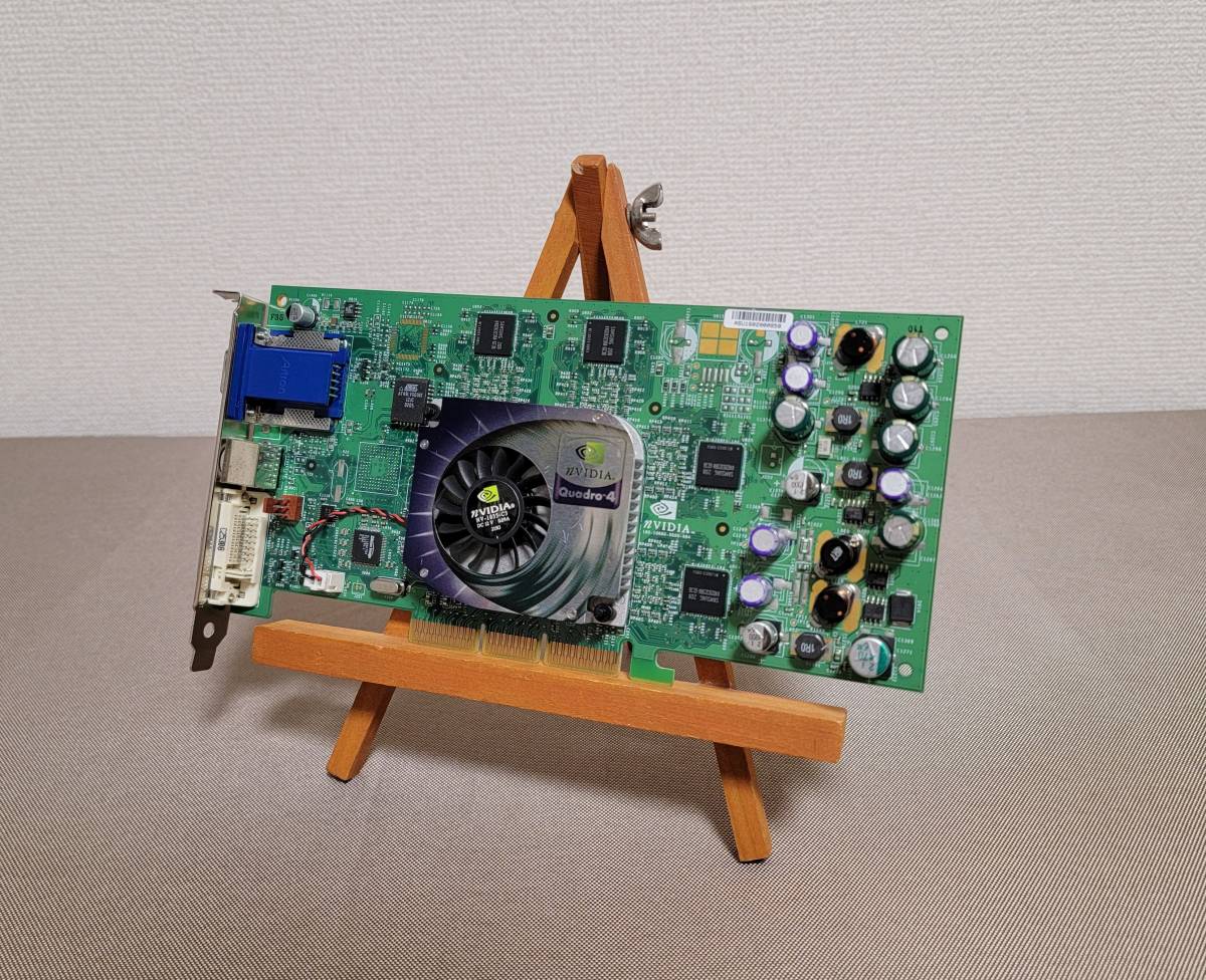 NVIDIA Quadro4 GLoria4 750XGL DDR 128MB AGP DVI D-sub グラフィックカード 動作OK