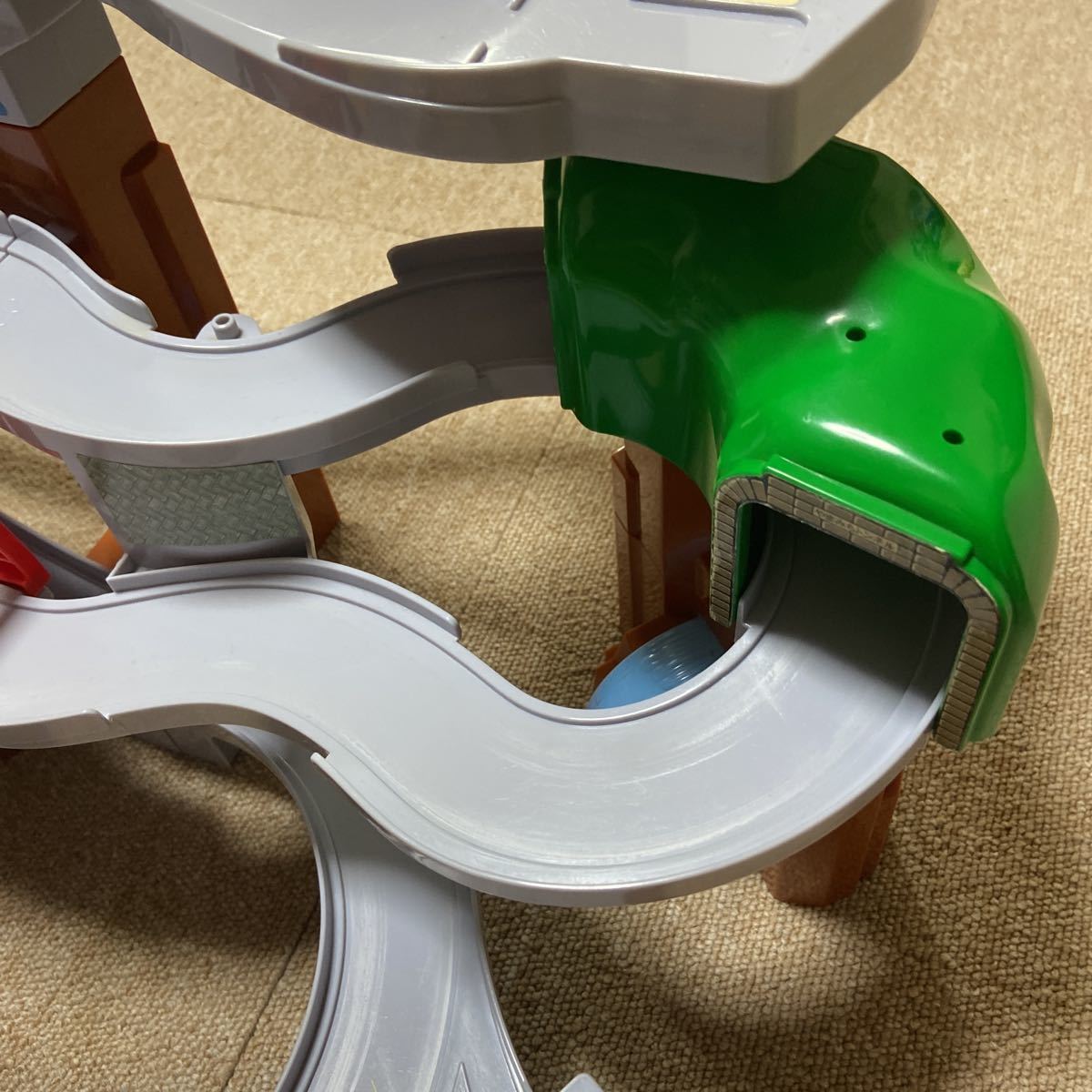 美品 トミカ峠 やまみちドライブ 欠品無し 2004年 高速道路 TOMY 美品 トミカ峠 やまみちドライブ 欠品無し 2004年 高速道路 TOMY