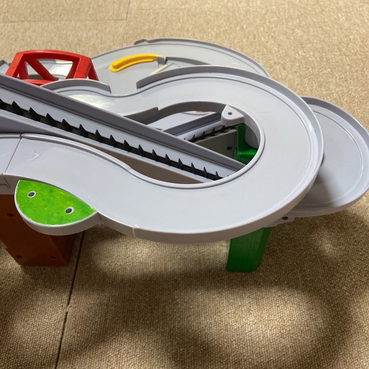 美品 トミカ峠 やまみちドライブ 欠品無し 2004年 高速道路 TOMY 美品 トミカ峠 やまみちドライブ 欠品無し 2004年 高速道路 TOMY
