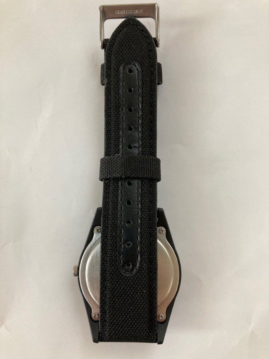 シチズン 腕時計 Q&Q VS46-001 スタンダード モデル アウトドア OUTDOOR PRODUCTS ブラック 黒 ウォッチ 通勤 通学 アナログ_画像2