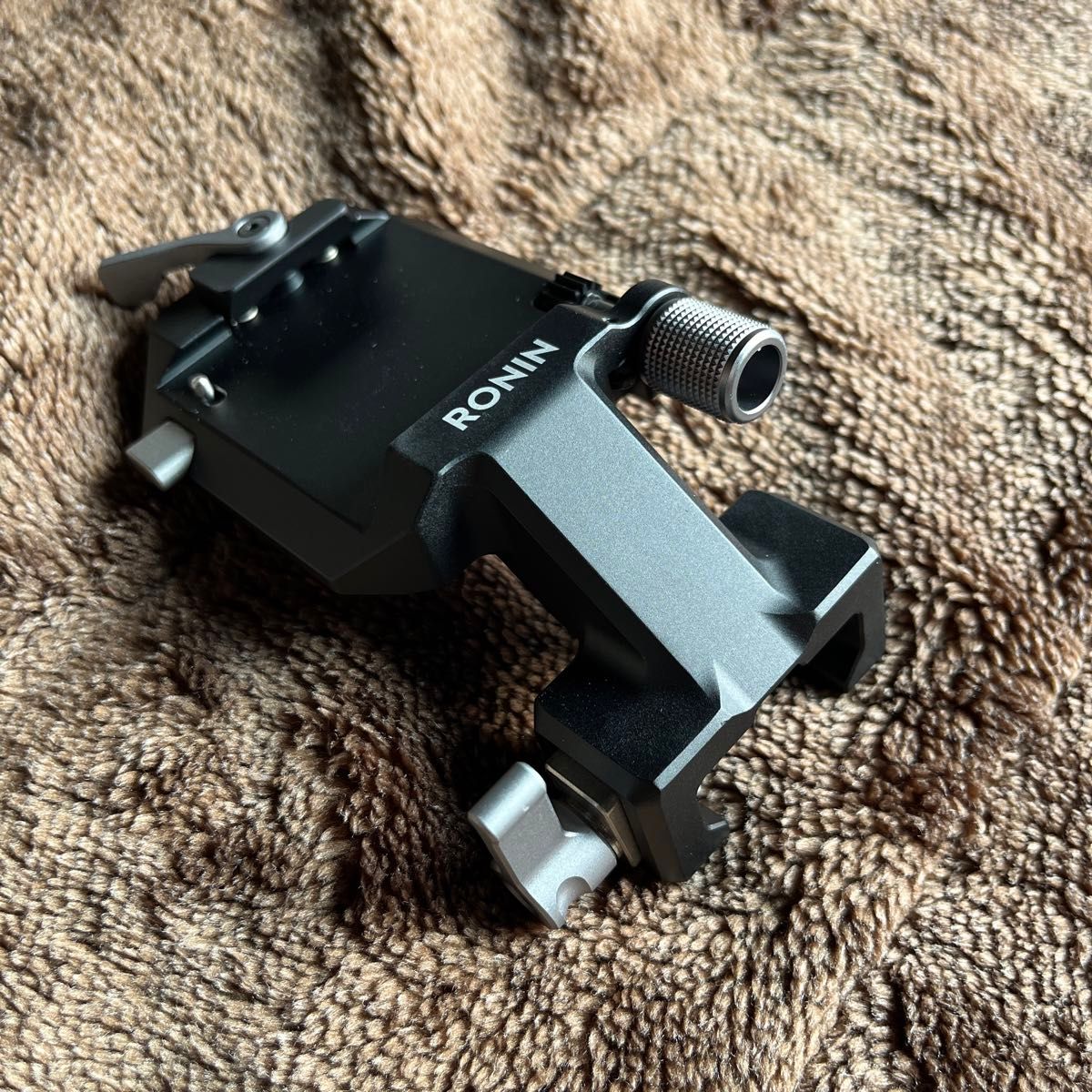 新品未使用！DJI R Vertical Camera Mount RS2