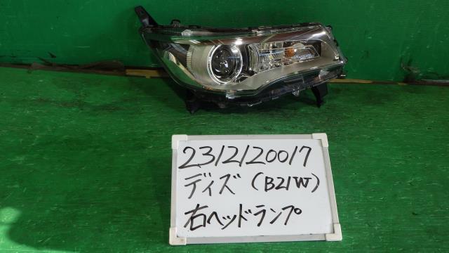 デイズ DBA-B21W 右ヘッドランプASSY ハイウェイスター Gターボ W13 W1048_画像1