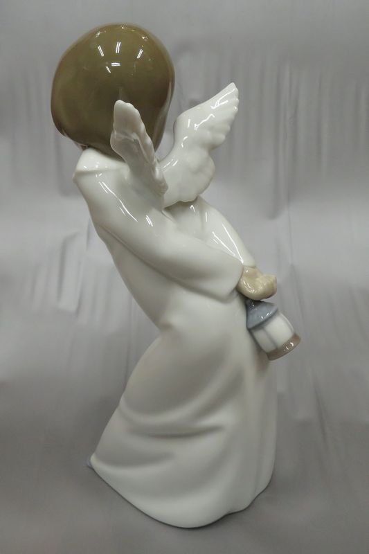 ●西洋陶器●　リヤドロ　LLADRO　No.4960 　『天使の考え事（わかってきたぞ）』　　【置物　人形】_画像4