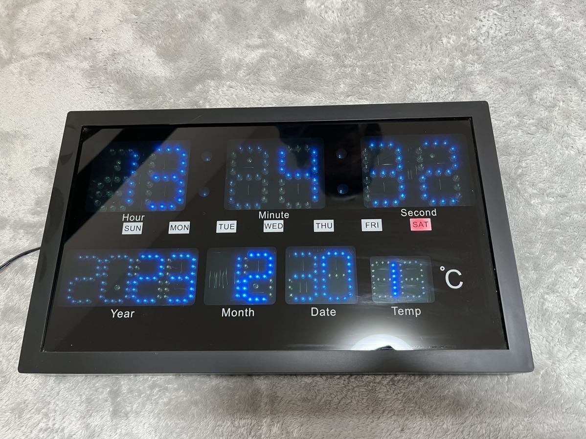 デジタル時計 デジタル LED 中古　壁掛け_画像1