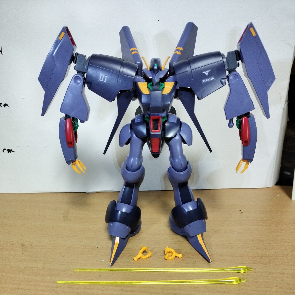 格安即決 HGUC 1/144 バイアラン ティターンズ 完成品 ガンダム UC HG 完成品