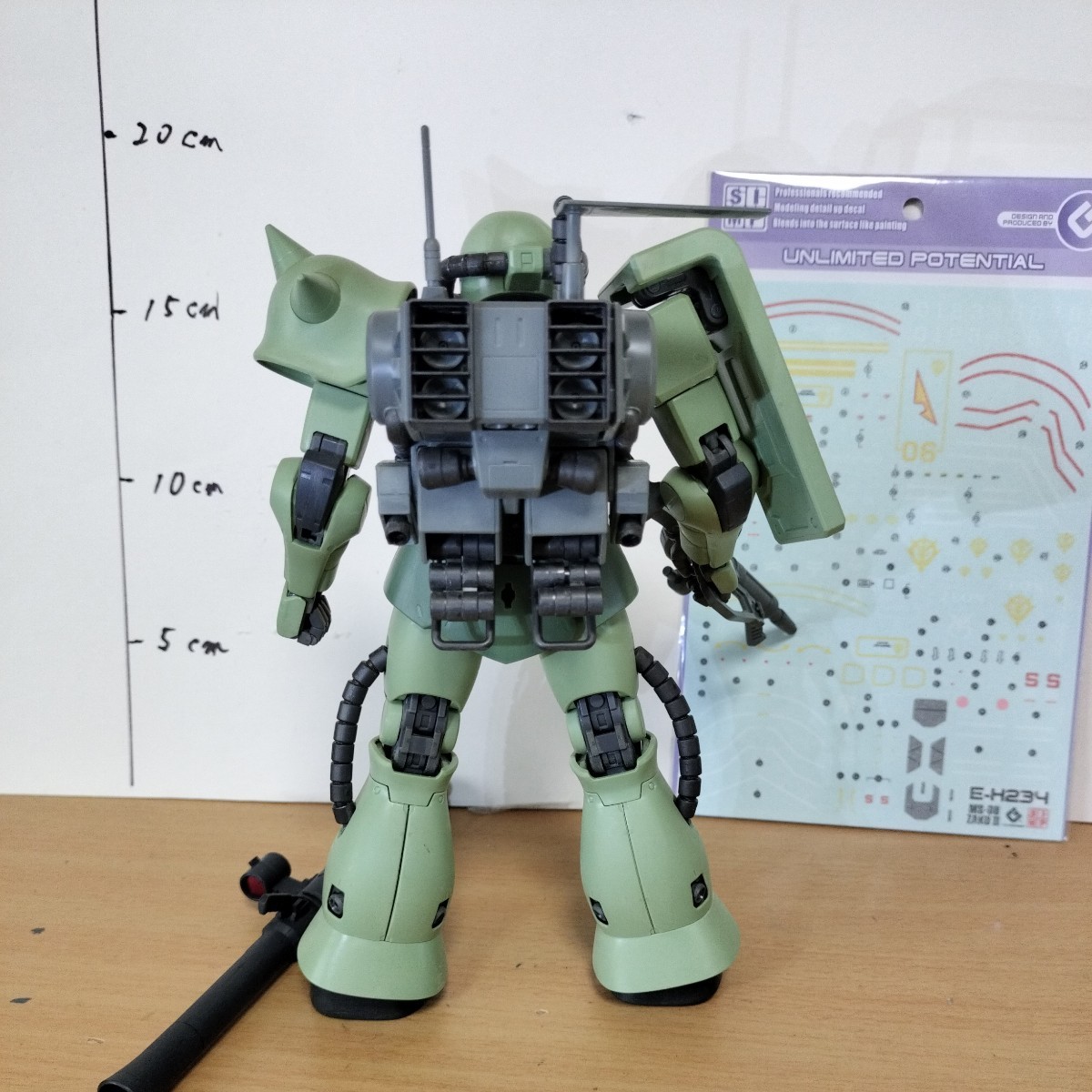 【在庫一掃】 プレバン 1/100 MG 限定 完成品 塗装 ザク・マインレイヤー 完成品