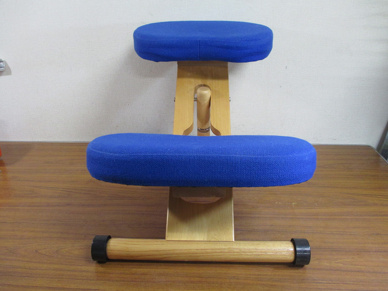 【RB/G】木製 バランスチェア 姿勢矯正 学習チェア 椅子 イス 勉強 長時間 高さ調節可能 【直接引取歓迎/近郊配達可】_画像2