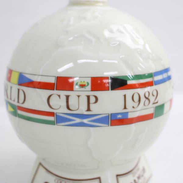 CAMUS（カミュ） ナポレオン スペイン ワールドカップ 1982 フットボール 40％ 700ml 陶器（重量1210g）X23L280142_画像5