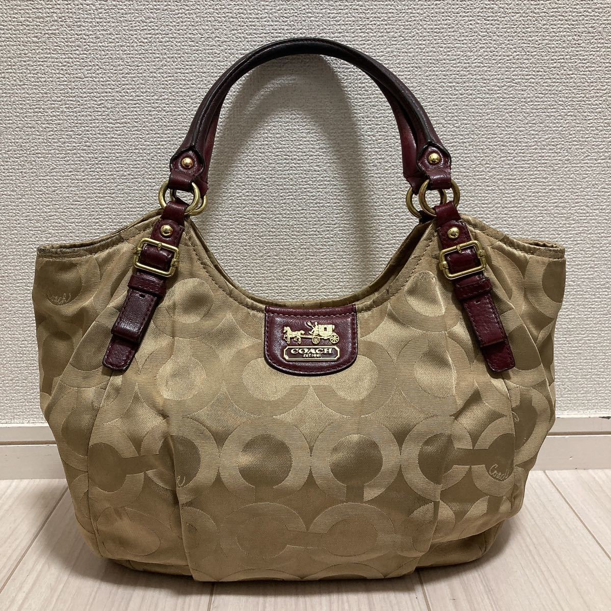 COACH コーチ レディース ワンショルダーバッグ トートバッグ ハンドバッグ 馬車金具 シグネチャー 総柄 レザー ナイロン ロゴ ブランド_画像1