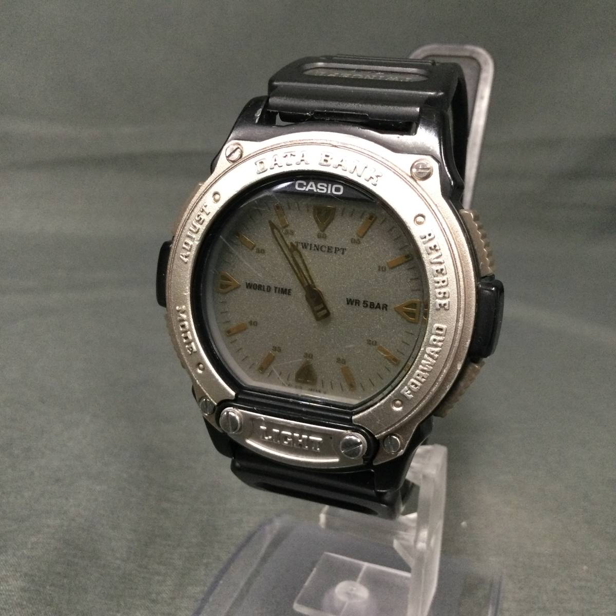 060129　252387　CASIO カシオ　ABX-60　データバンク　ブラック　クオーツ　腕時計　不動品　USED品_画像1