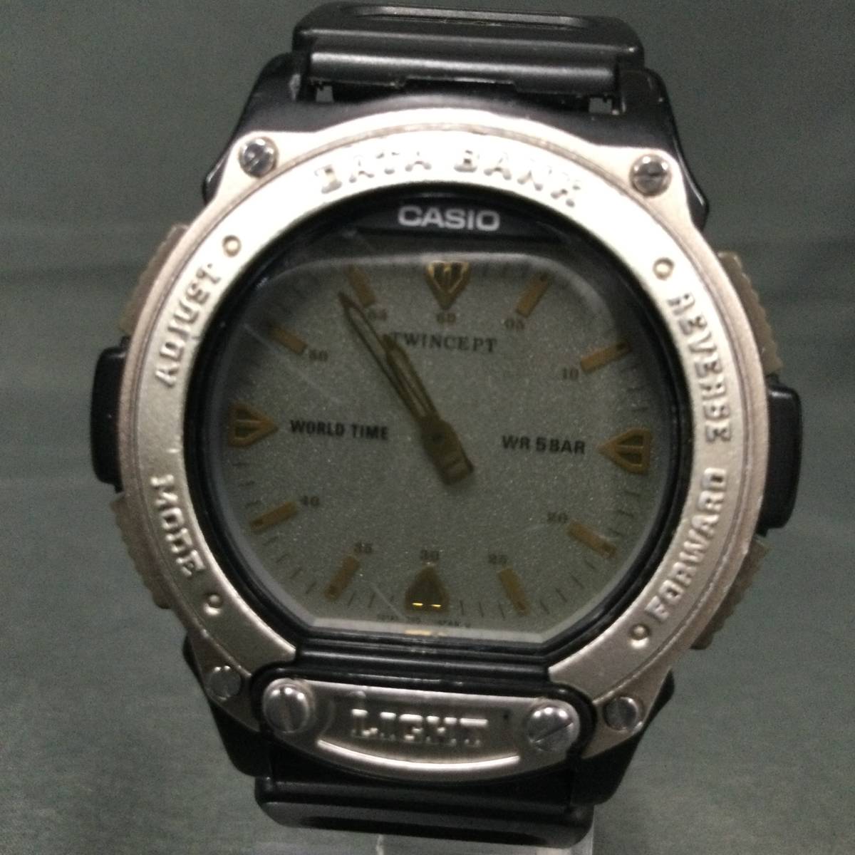 060129　252387　CASIO カシオ　ABX-60　データバンク　ブラック　クオーツ　腕時計　不動品　USED品_画像2