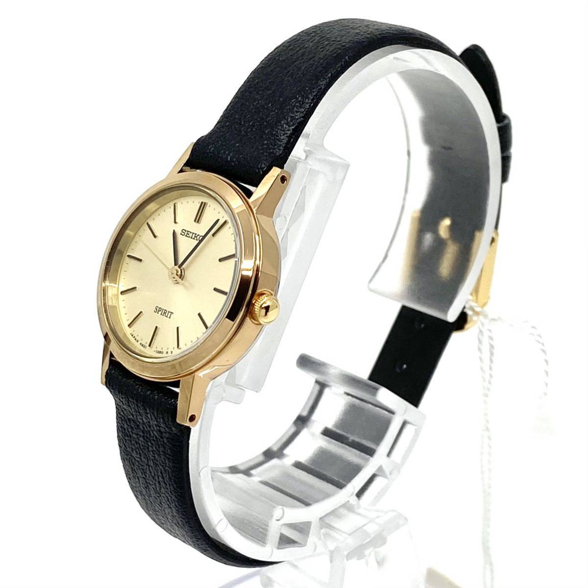 未使用 箱付き SEIKO SPIRIT 腕時計 ラウンド バーインデックス クォーツ quartz ゴールド ブラック 金 黒 セイコー スピリット Y322_画像3