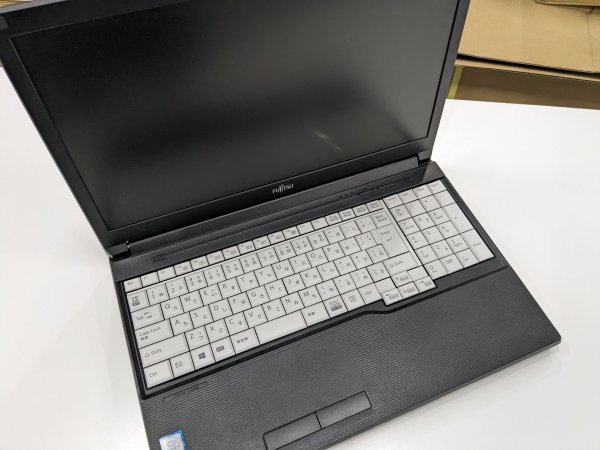 ジャンク扱い★FUJITSU Lifebook A579 i5-8365 0/0 ★No.774_画像2