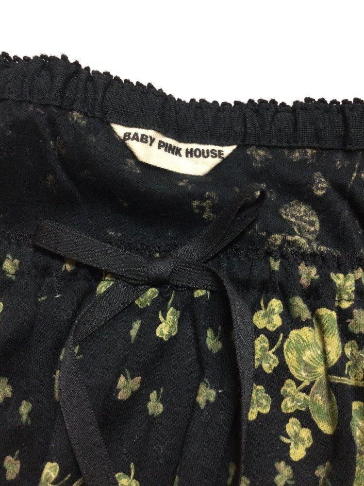 BABY ピンクハウス 黒の半袖カットソー シロツメクサ柄 サイズXL（135-145cm）_画像4