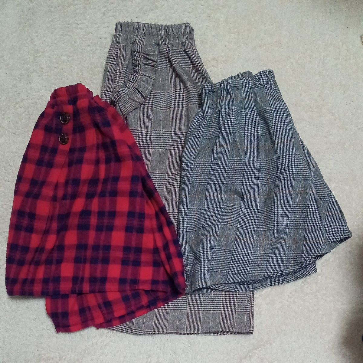 女の子130cm  インナーパンツ付スカート+キュロット（秋冬用）