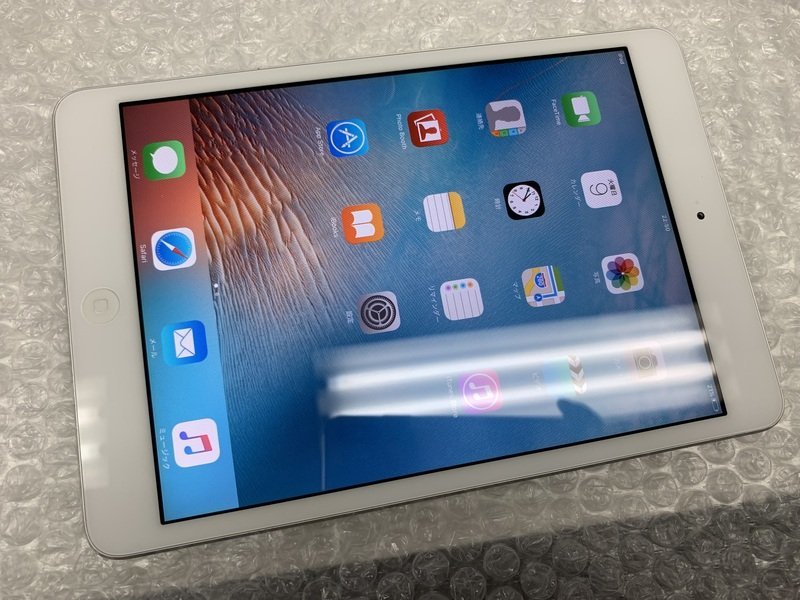 JC007 iPad mini 第1世代 Wi-Fiモデル A1432 ホワイト 16GB ジャンク ロックOFF_画像1